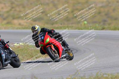 media/Apr-22-2023-TrackXperience (Sat) [[0ce6802930]]/Level 2/session 2 turn 5/